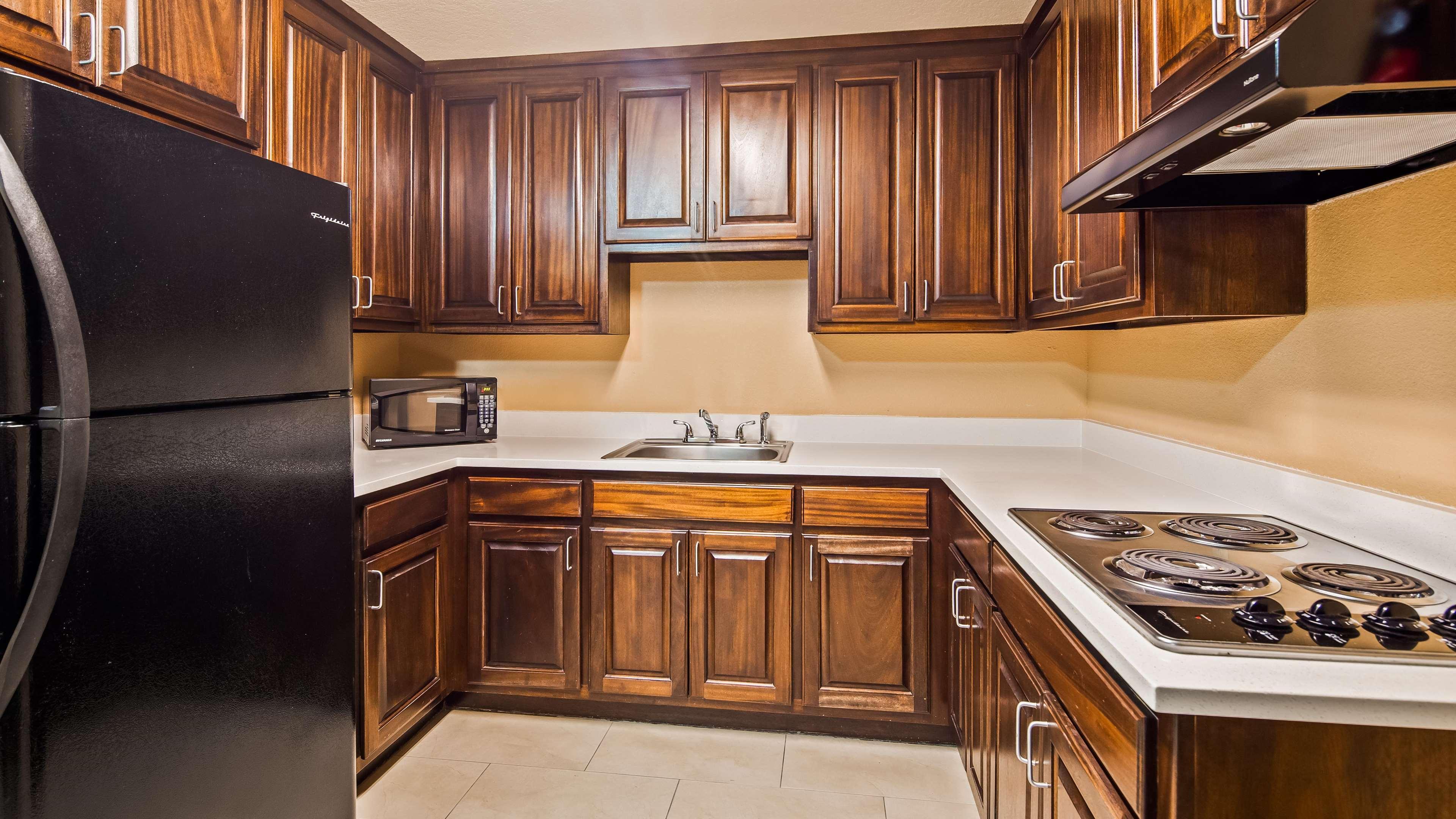 Best Western Granbury Inn And Suites Экстерьер фото