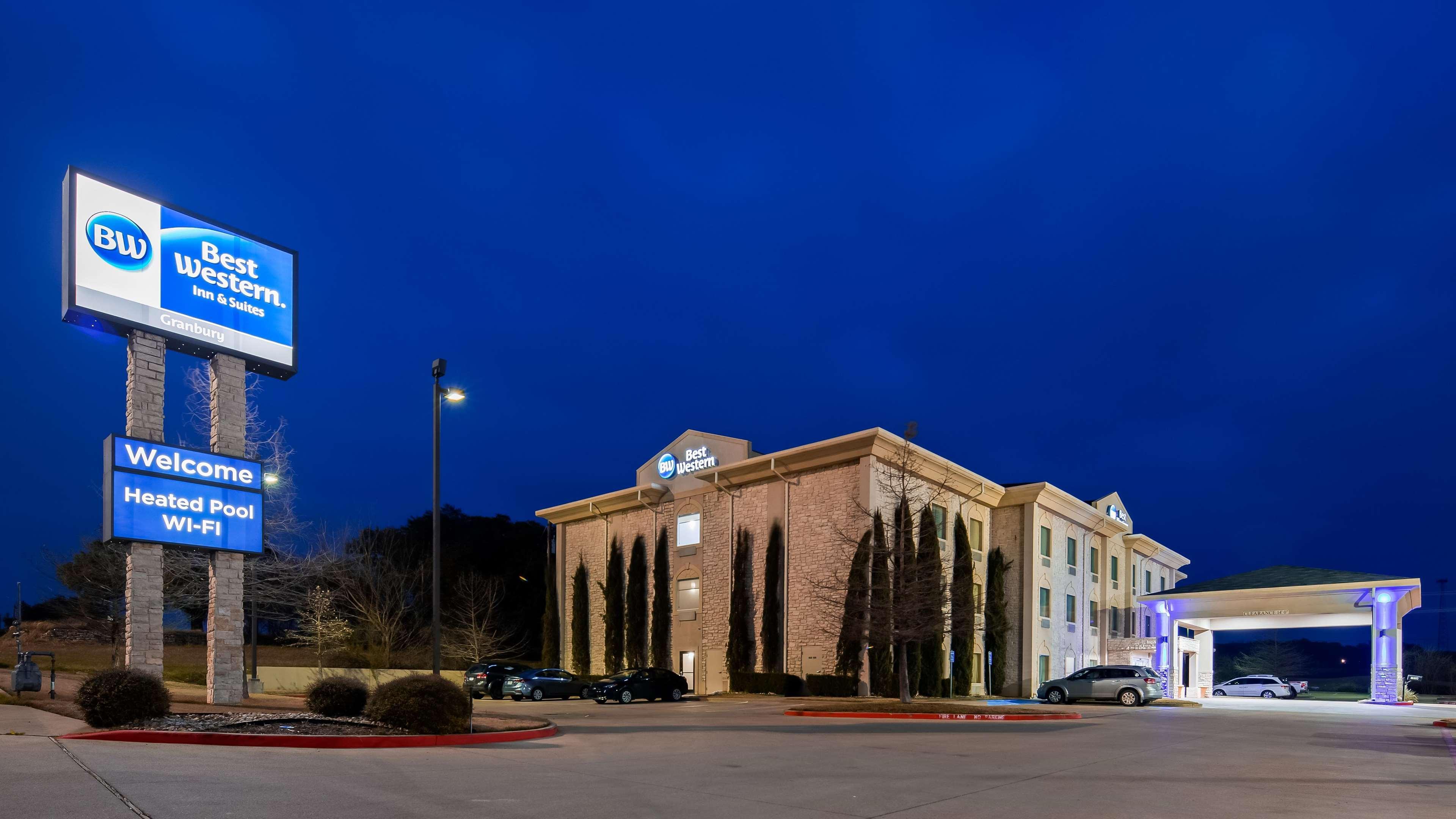 Best Western Granbury Inn And Suites Экстерьер фото