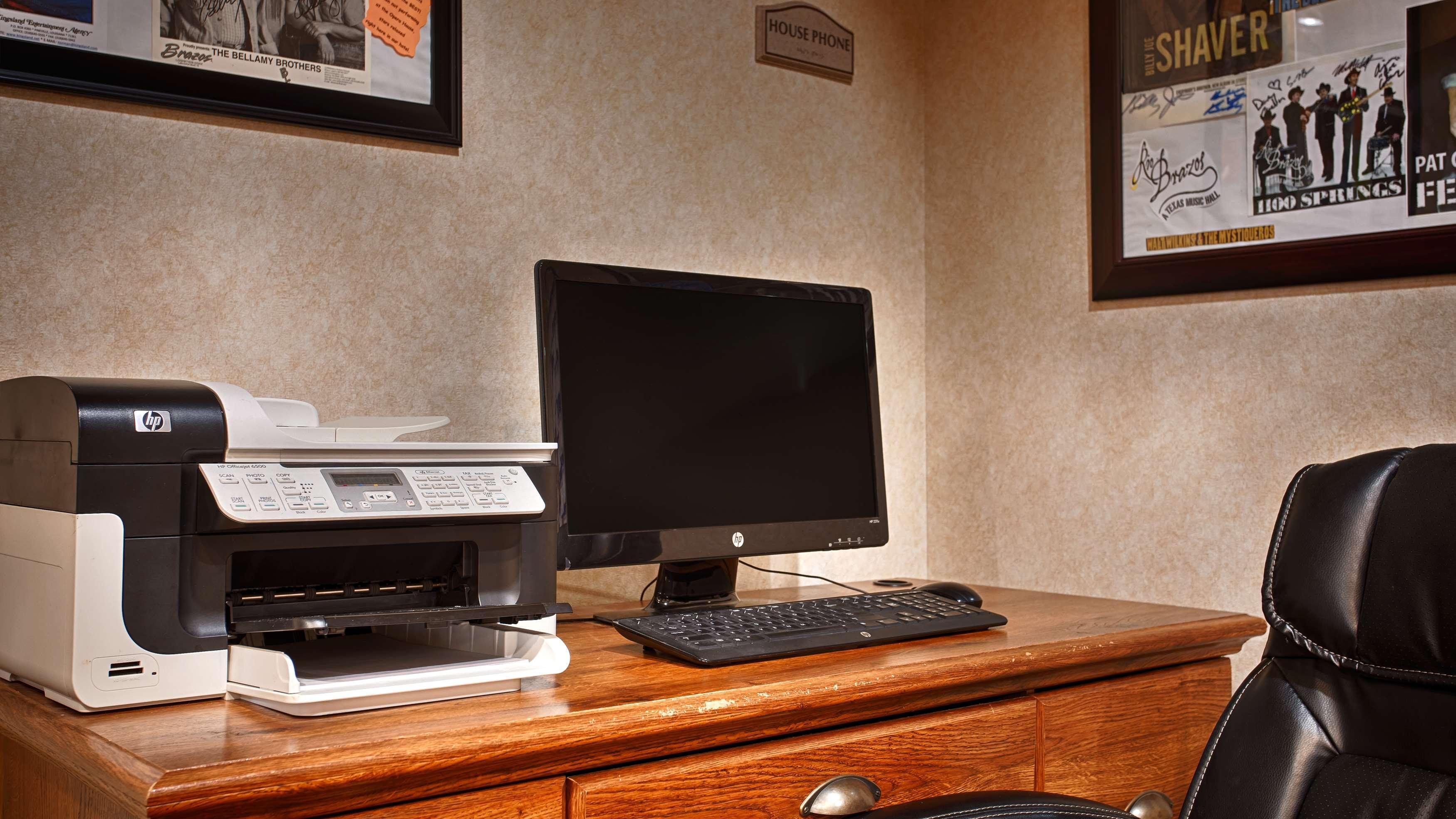 Best Western Granbury Inn And Suites Экстерьер фото
