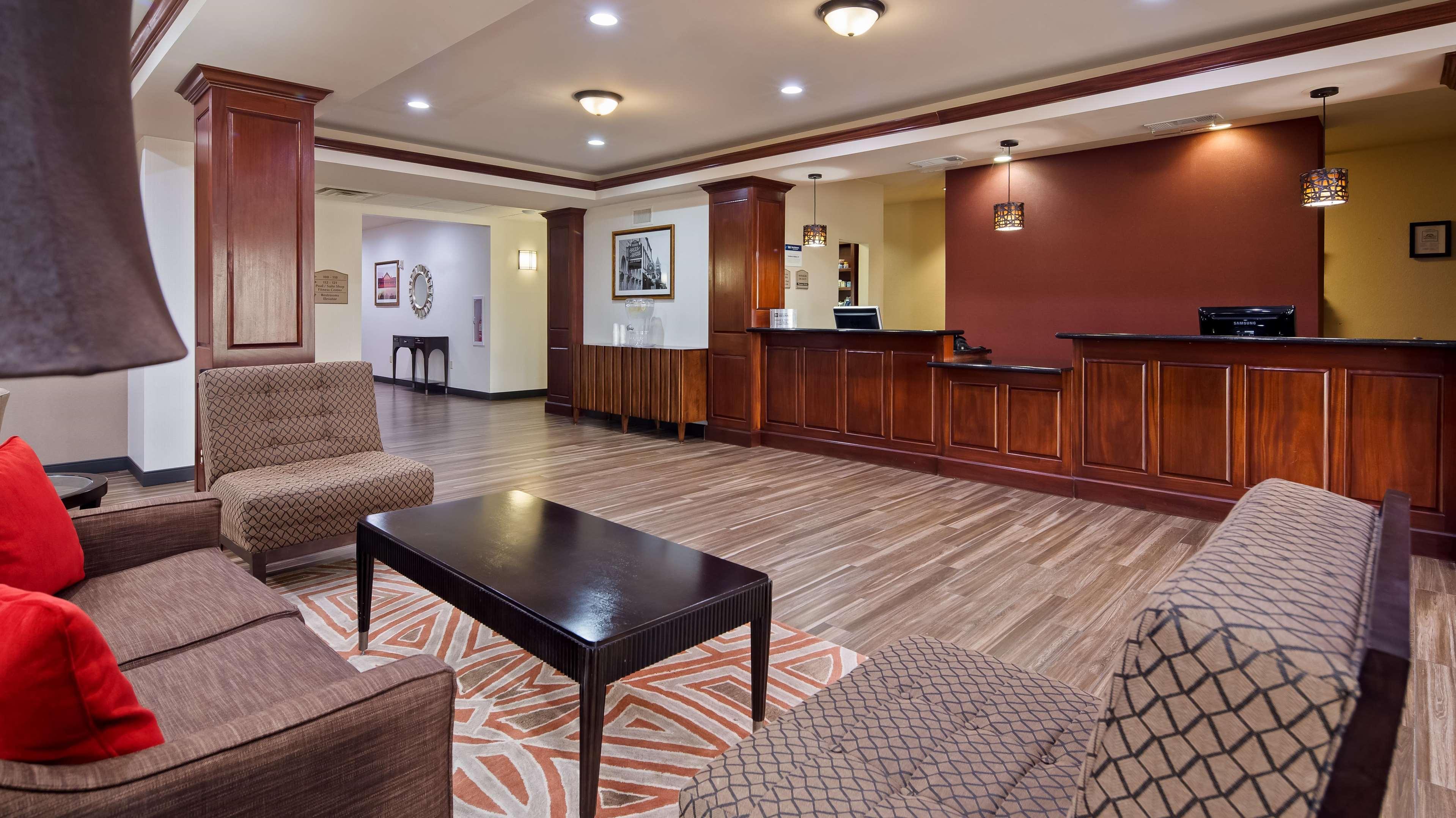Best Western Granbury Inn And Suites Экстерьер фото