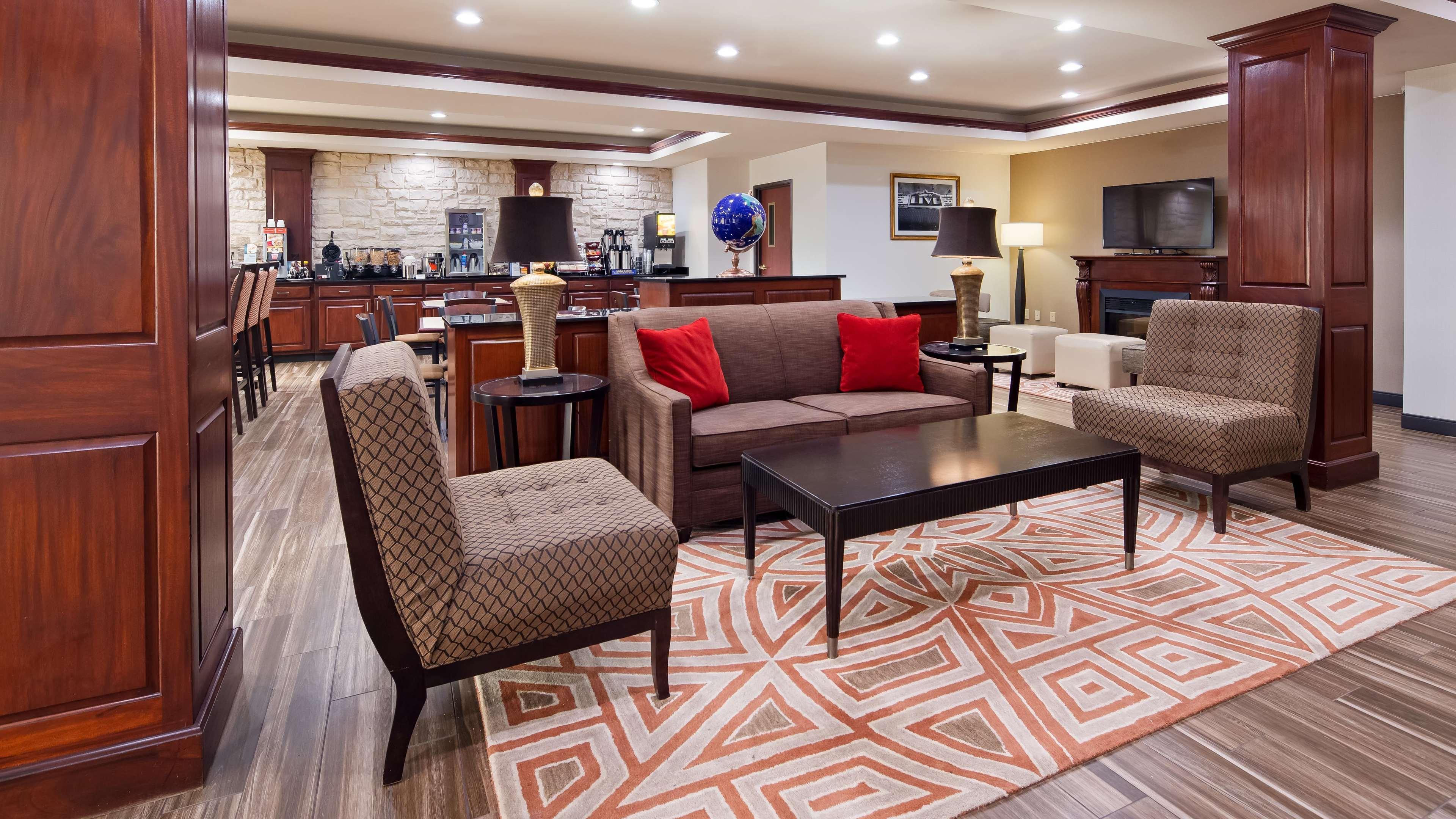 Best Western Granbury Inn And Suites Экстерьер фото